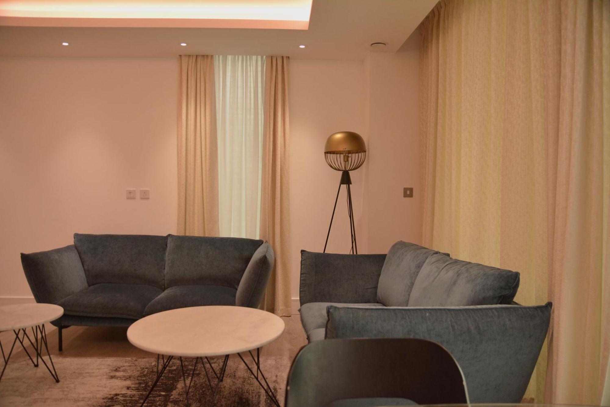 Of 2bedroom Apartment *